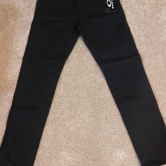 Oakley pants - Picture 2 of 2